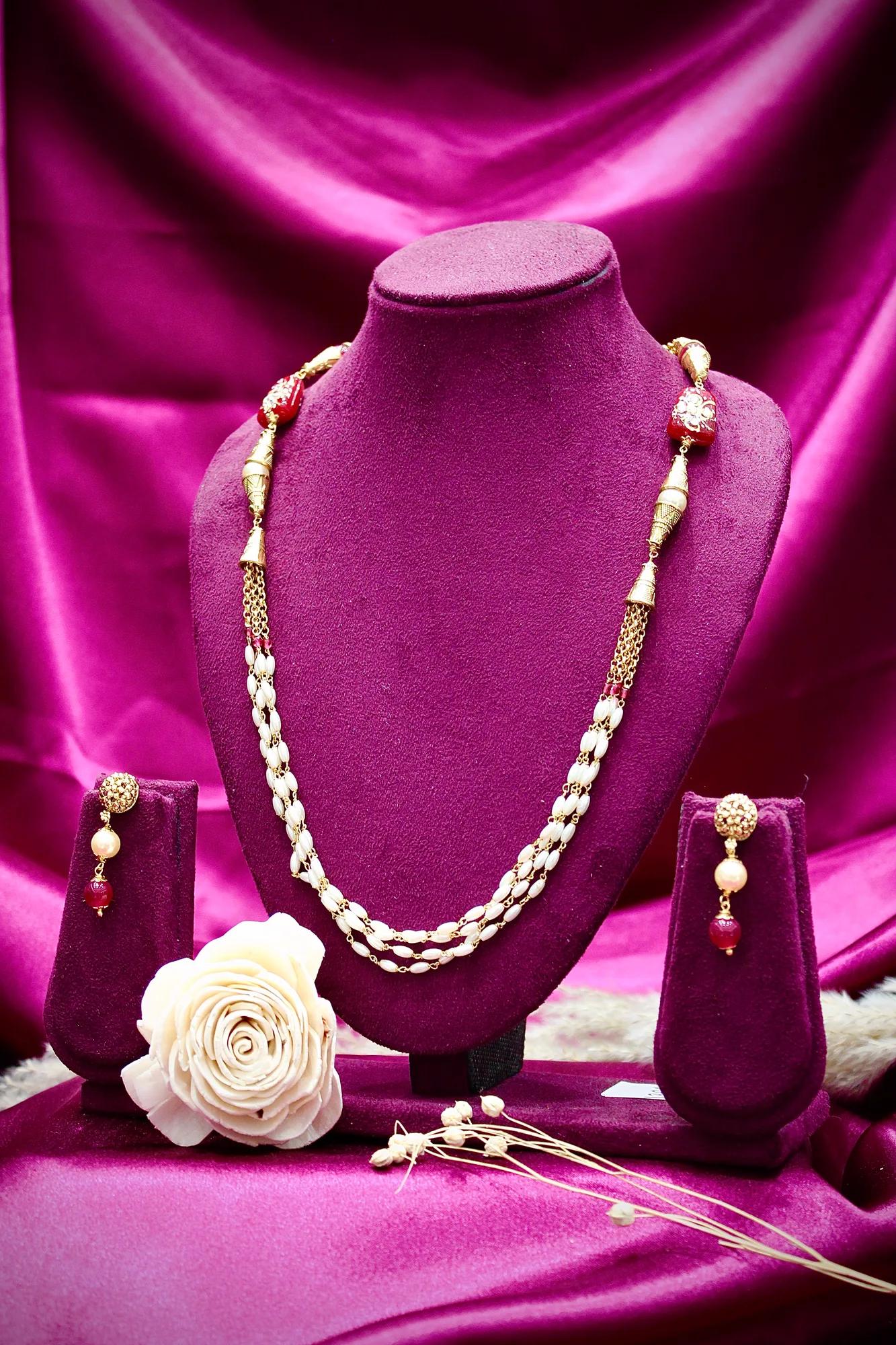 Elegant Pearl Beaded Traditional Necklace Set