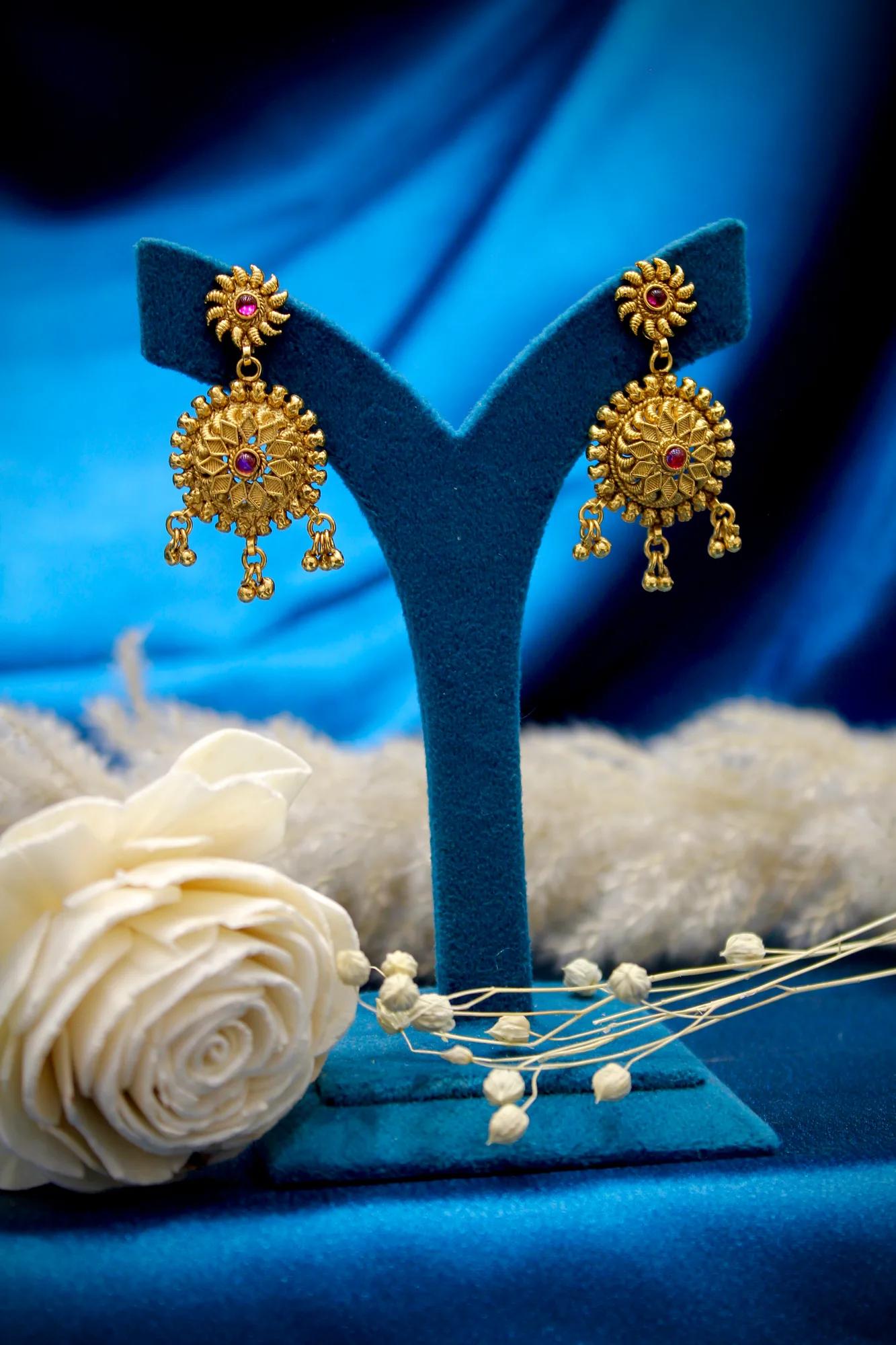 Royal Antique Gold-Tone Bridal Choker Set
