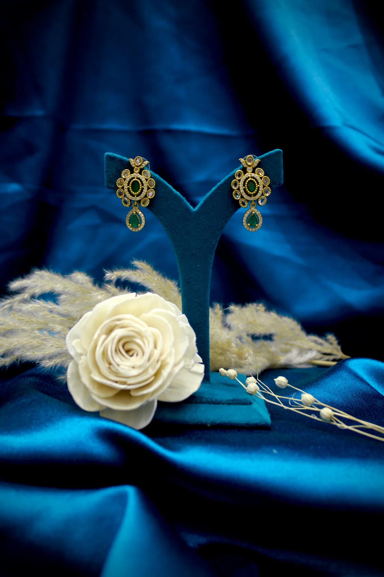 Emerald Victorian Mangalsutra Necklace Set