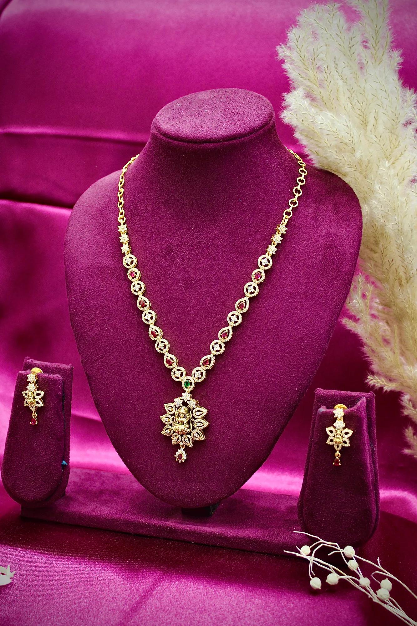 Floral Lakshmi Pendant Necklace Set