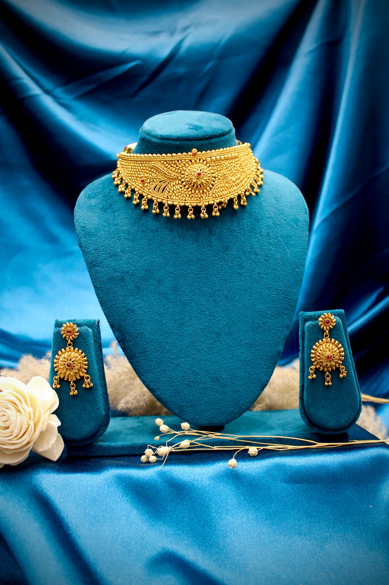 Royal Antique Gold-Tone Bridal Choker Set