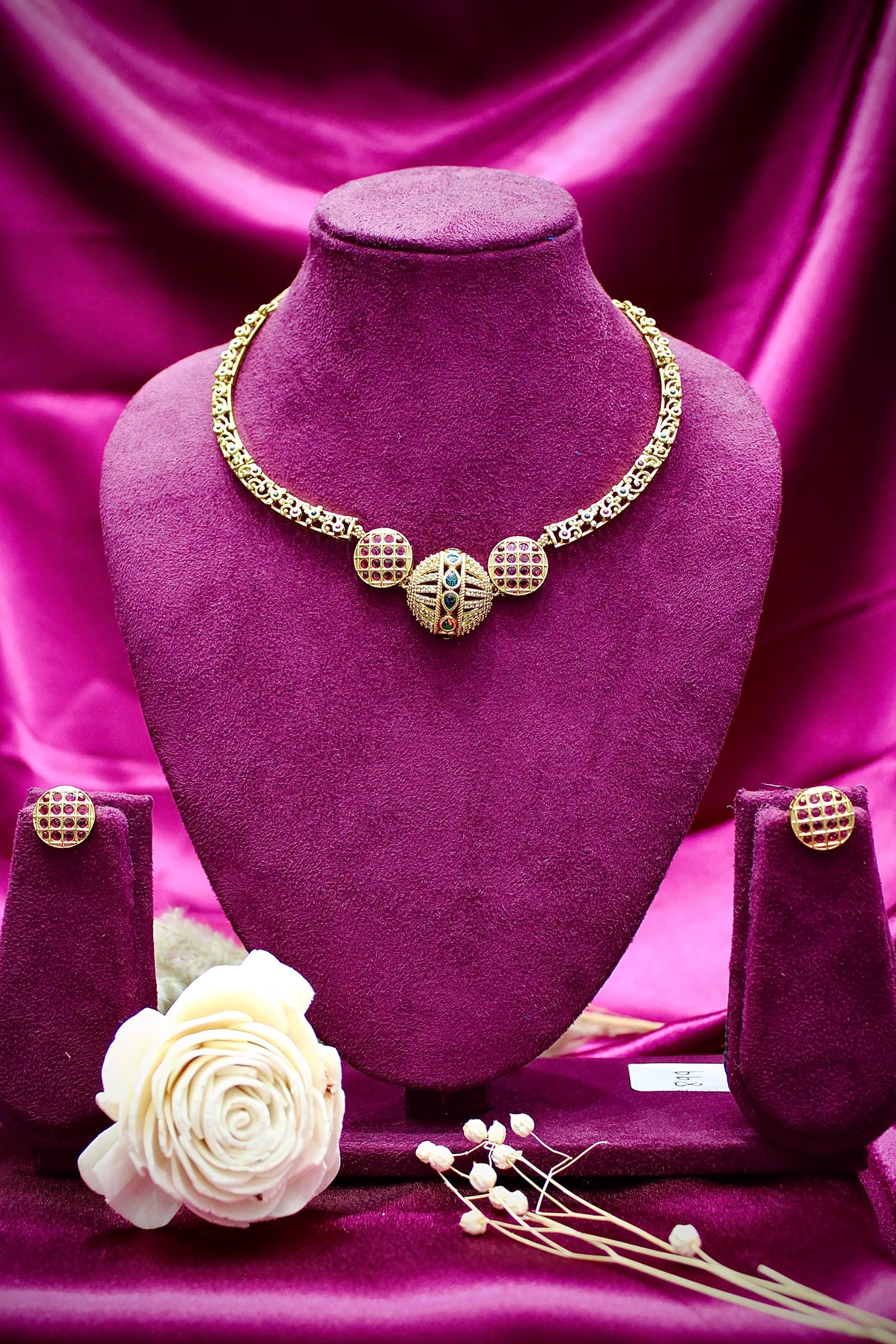 Antique Ruby Stone Choker Necklace Set