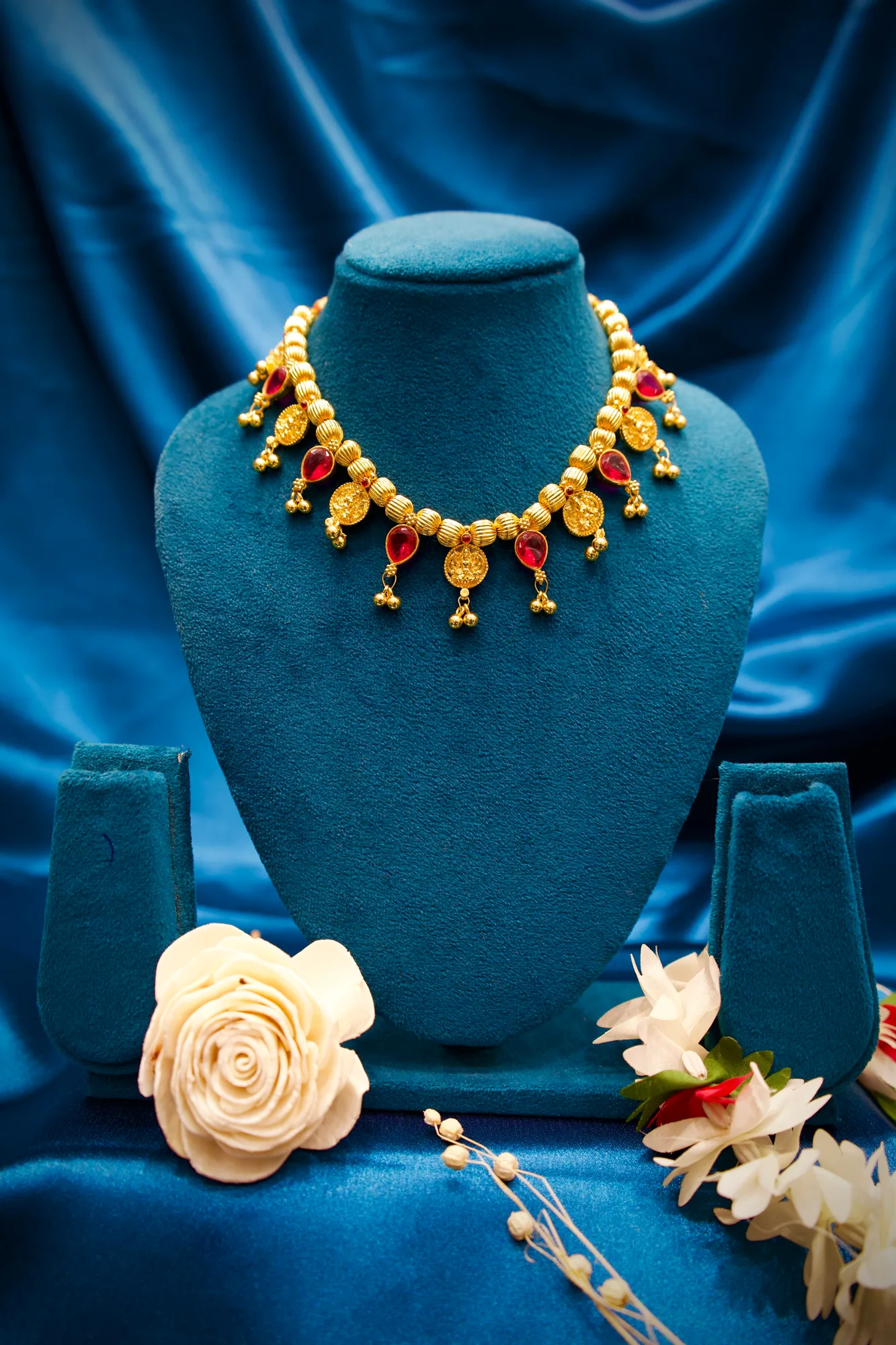Traditional Coin & Ruby Charm Adjustable Choker Necklace