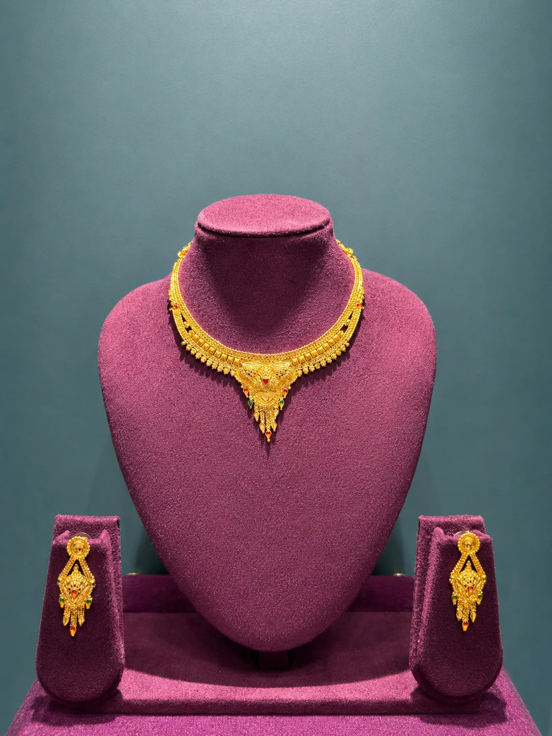 Royal Temple Gold Necklace Set