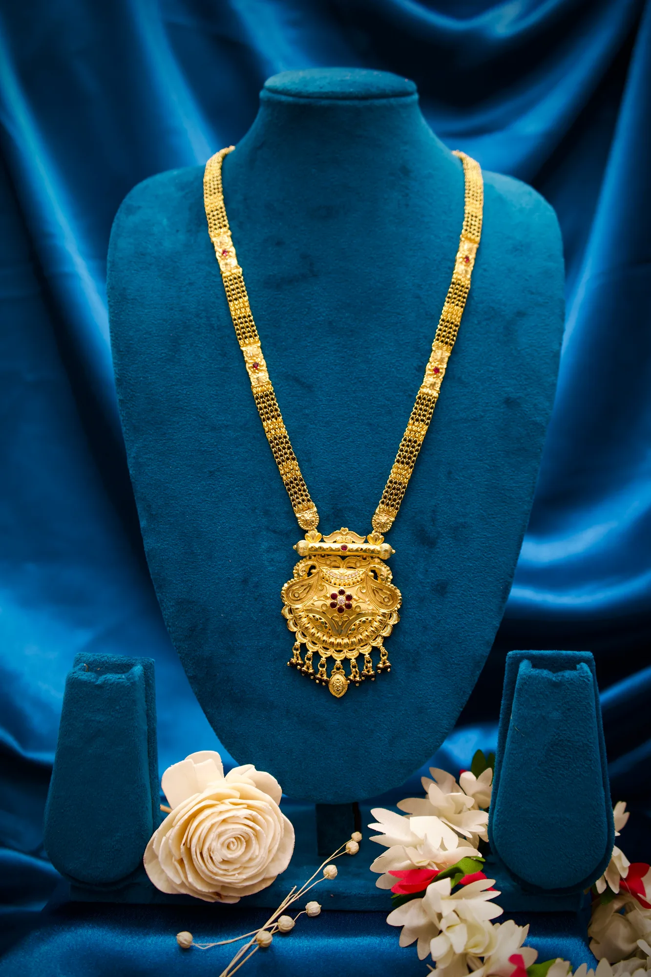Antique Gold Finish Long Haram Mangalsutra with Royal Filigree Pendant