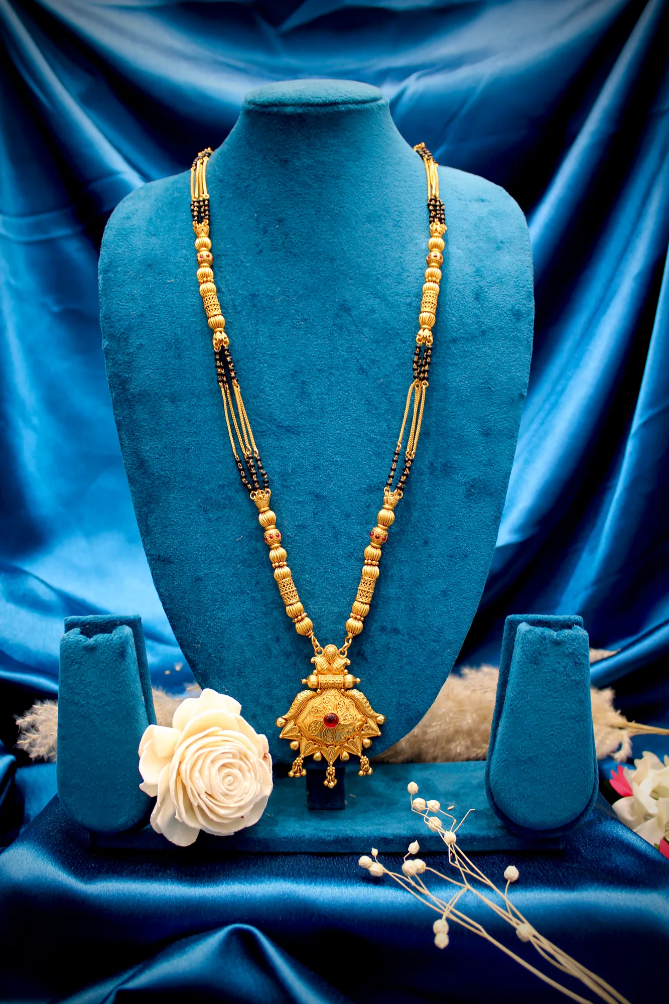 Royal Antique Temple Mangalsutra with Sunburst Pendant