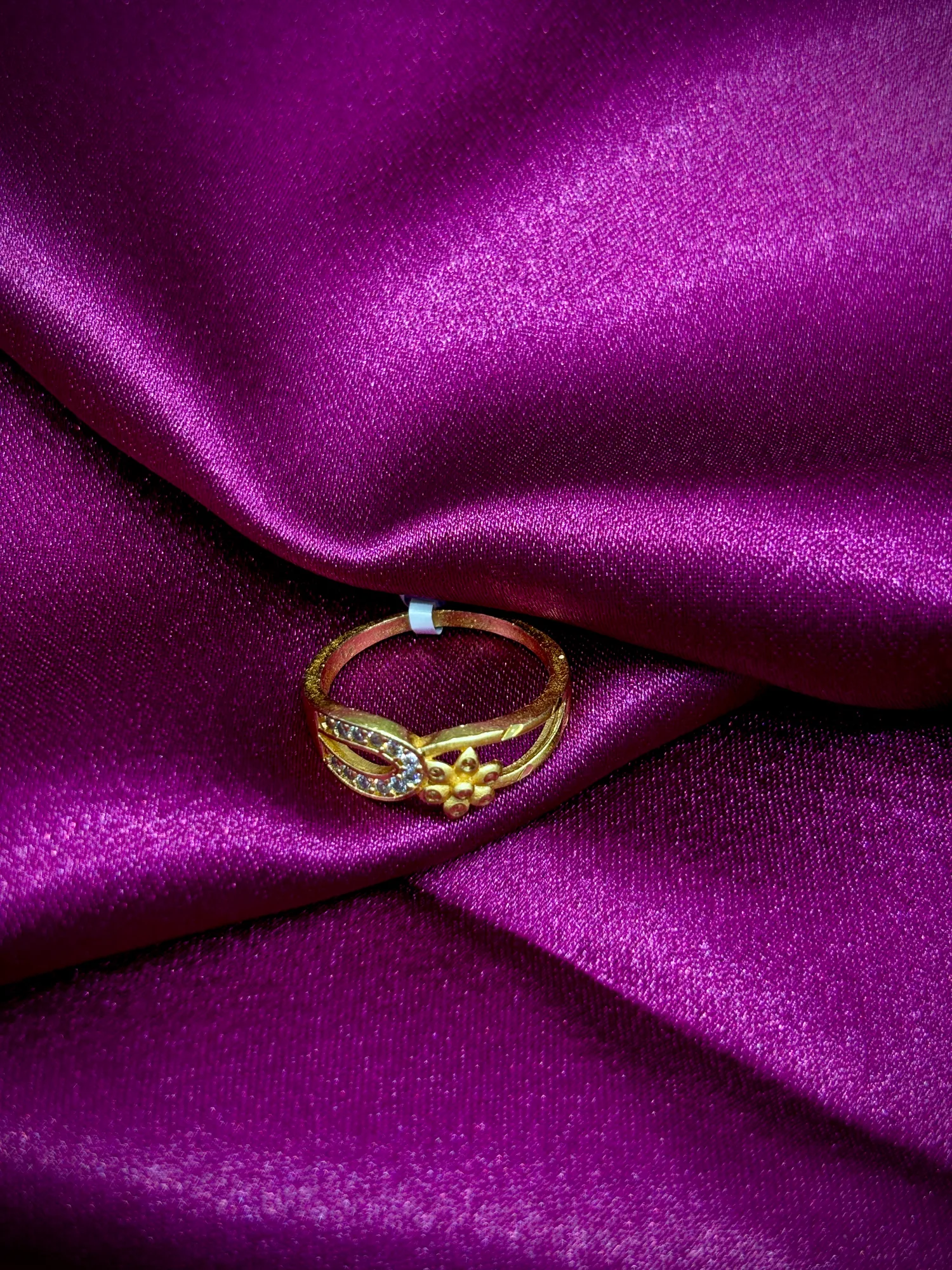 Elegant Floral Openwork CZ Gold-Tone Ring